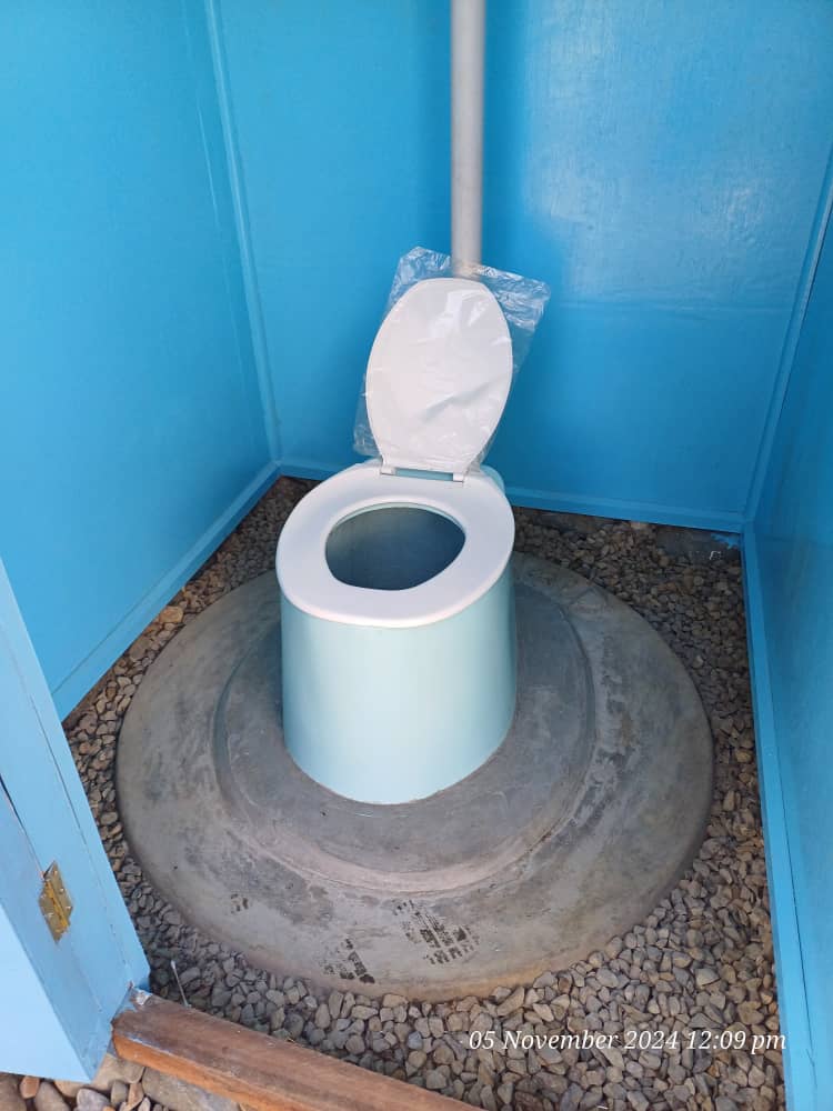 Fibreglass Pit Toilet 4 Fibreglass Pit Toilet 4